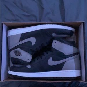 Jordan 1 shadow
